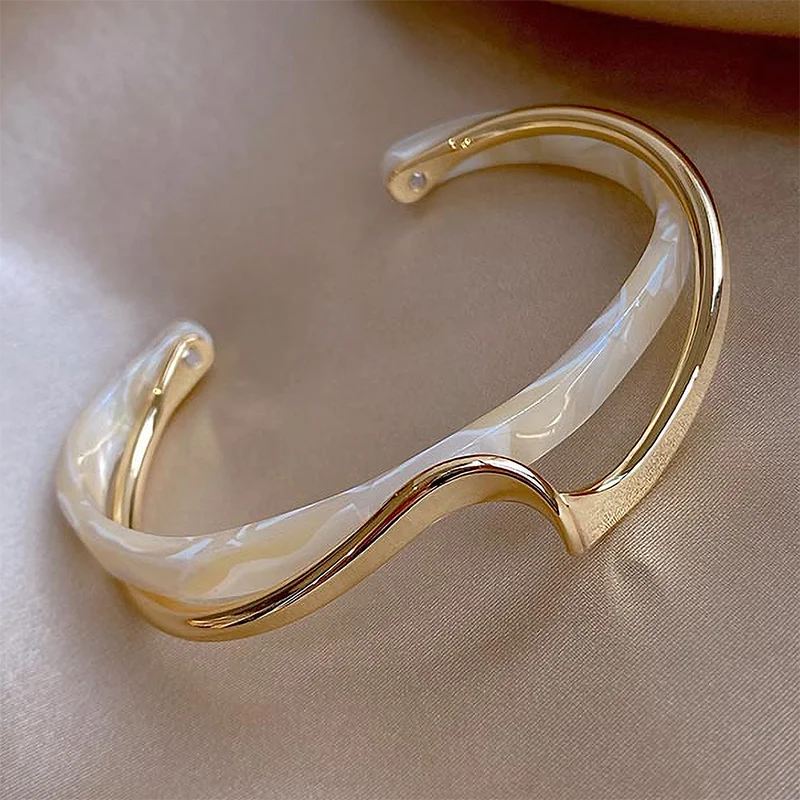 Opal Gold Bracelet
