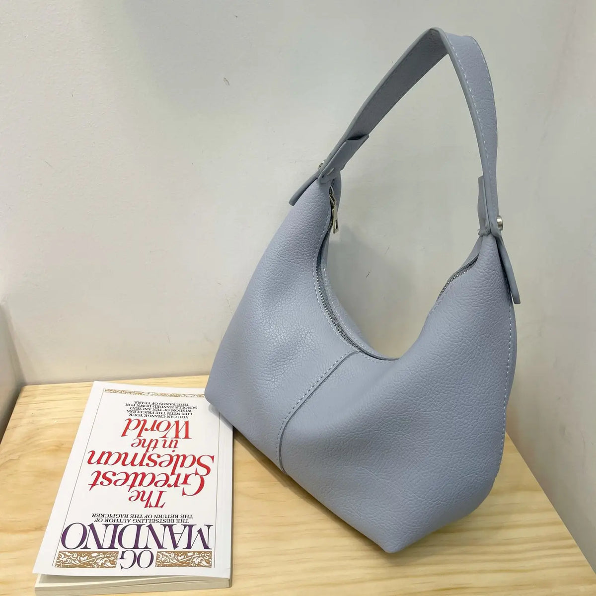 Women Vintage Underarm Bag